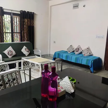 Garden Central - Spacious 2 Bedroom Apartment, Siliguri Exterior photo