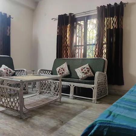 Garden Central - Spacious 2 Bedroom Apartment, Siliguri Exterior photo