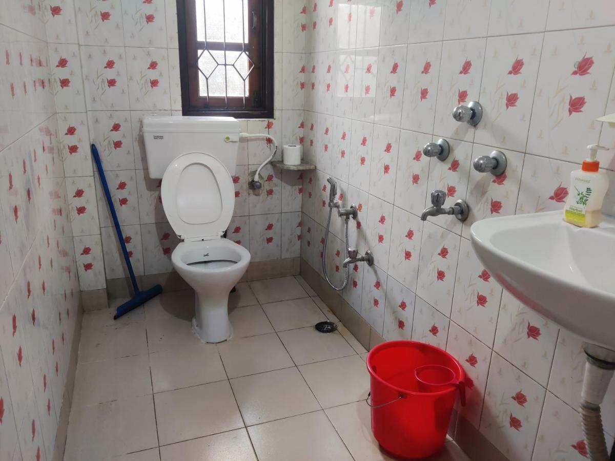 Garden - Spacious 2 Bedroom Apartment, * Siliguri