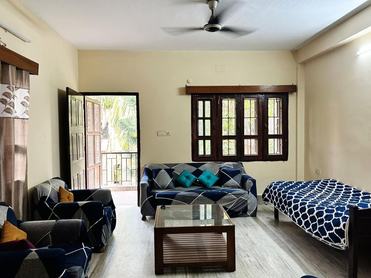 Apartment Garden - Spacious 2 Bedroom Apartment,